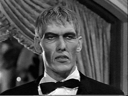 http://www.addamsfamily.com/addams/lurch1.jpg